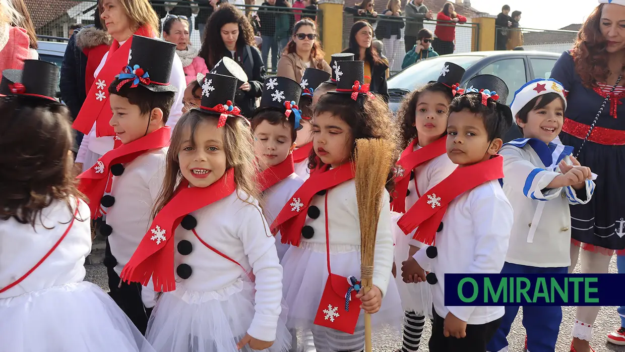 Alegria e muita animação no desfile escolar do Cartaxo