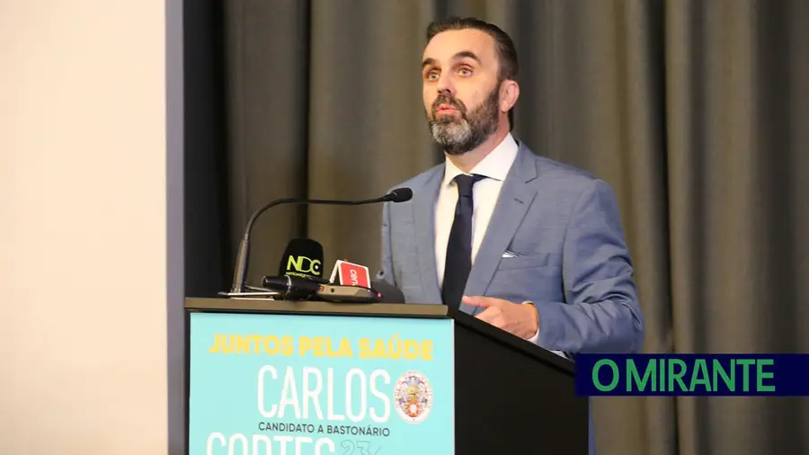 Carlos Cortes é o novo bastonário da Ordem dos Médicos Carlos Cortes é o novo bastonário da Ordem dos Médicos