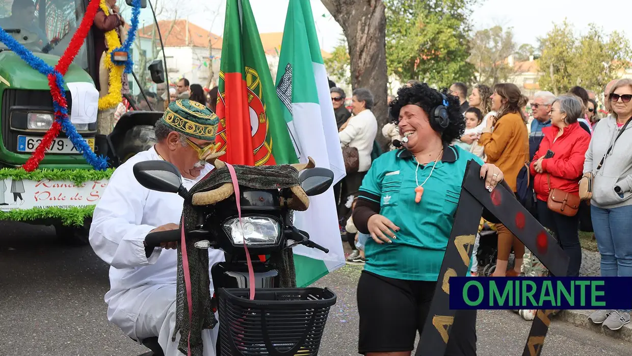 Santarém com tarde animada esta terça-feira de Carnaval