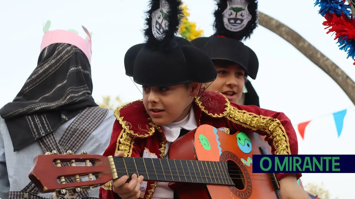 Santarém com tarde animada esta terça-feira de Carnaval