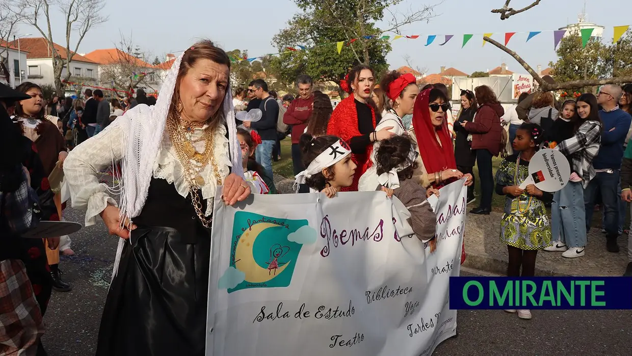 Santarém com tarde animada esta terça-feira de Carnaval