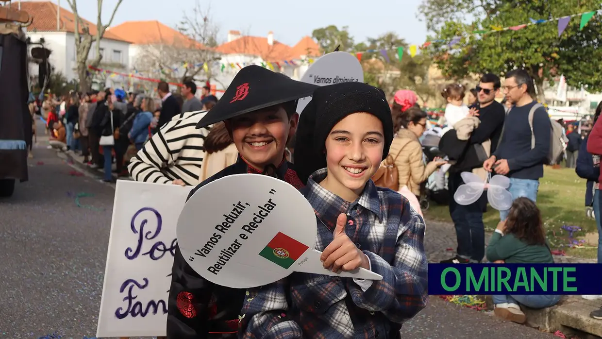 Santarém com tarde animada esta terça-feira de Carnaval