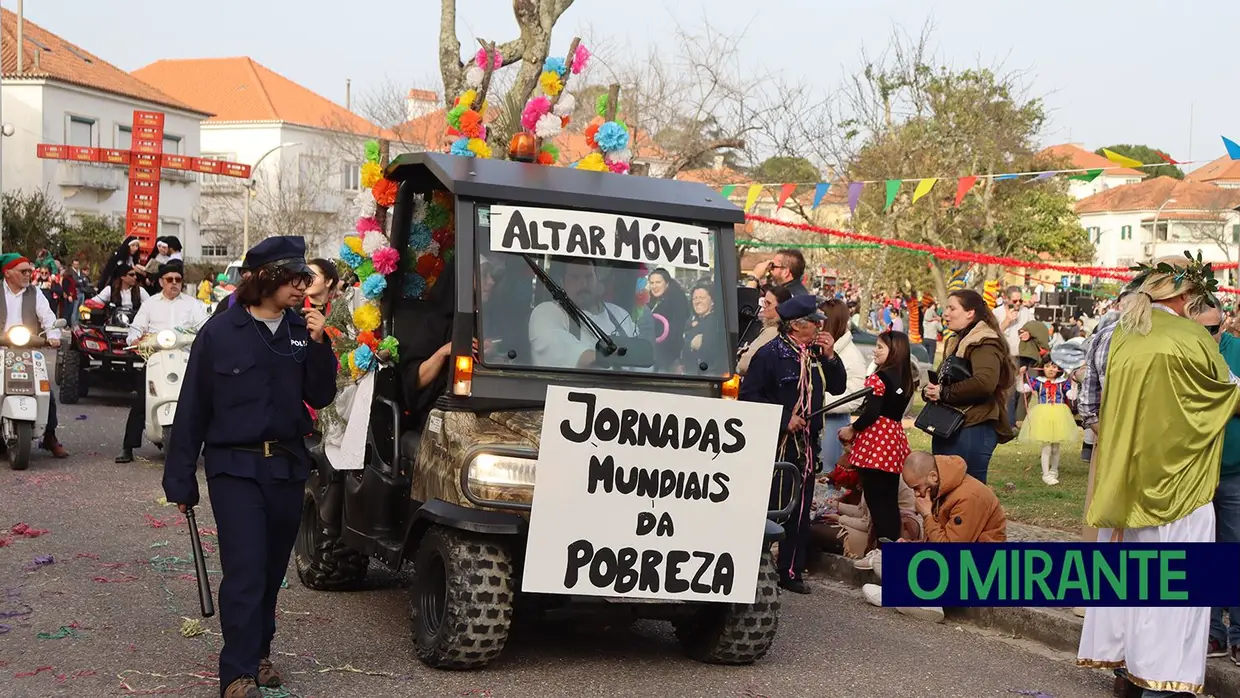 Santarém com tarde animada esta terça-feira de Carnaval