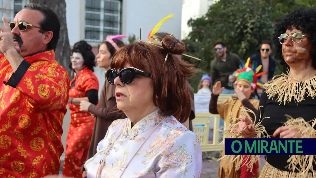 Santarém com tarde animada esta terça-feira de Carnaval