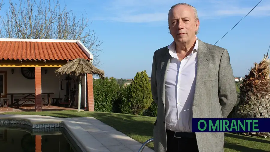 Um percurso pessoal e político de uma riqueza que marca a sociedade portuguesa Um percurso pessoal e político de uma riqueza que marca a sociedade portuguesa