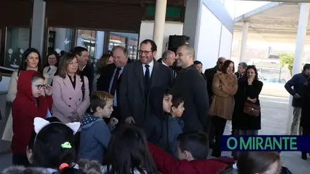 Inauguração da P3 de Almeirim encerra obras de três milhões em escolas Inauguração da P3 de Almeirim encerra obras de três milhões em escolas
