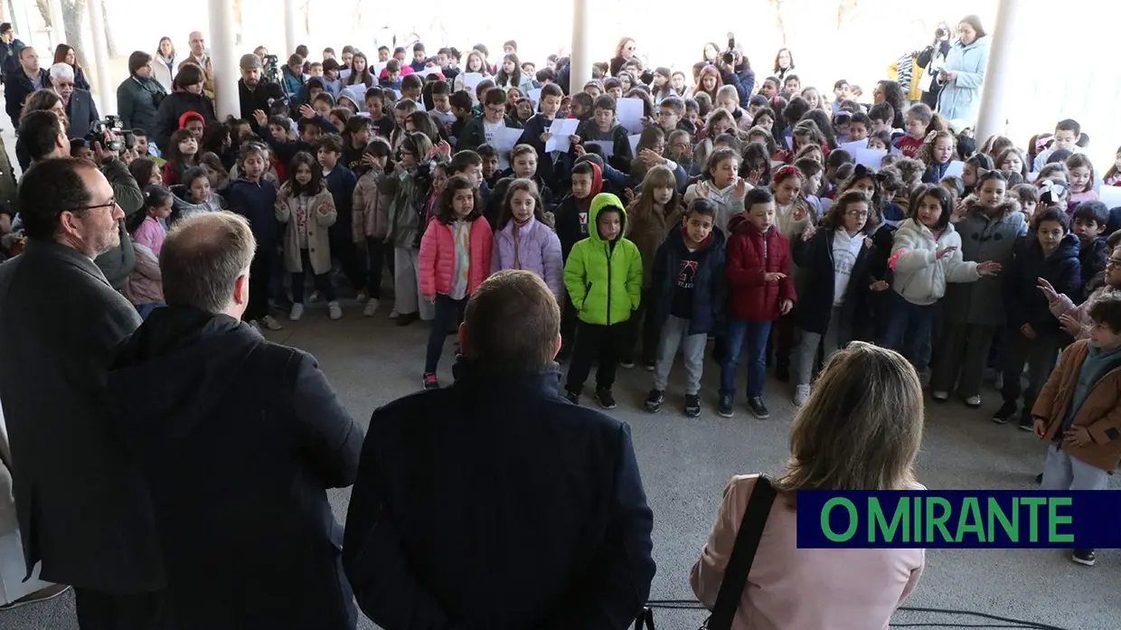 Inauguração da P3 de Almeirim encerra obras de três milhões em escolas