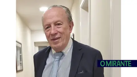 O pedantismo de Lisboa e do Porto é um flagelo para Portugal O pedantismo de Lisboa e do Porto é um flagelo para Portugal