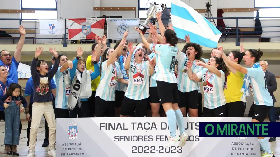 Vitória de Santarém ganha três taças distritais de futsal num fim de semana