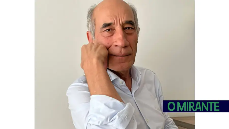 Américo Brás Carlos apresenta livro na Biblioteca de Azambuja Américo Brás Carlos apresenta livro na Biblioteca de Azambuja
