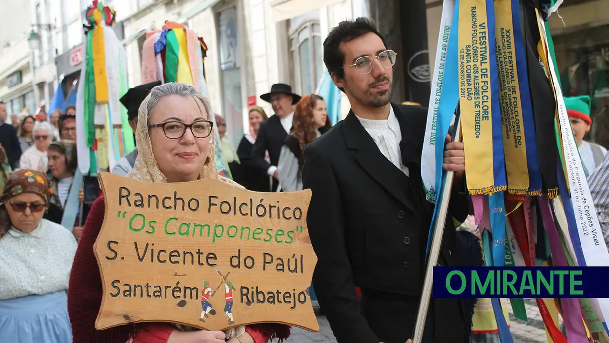 Procissão de São José no centro histórico de Santarém