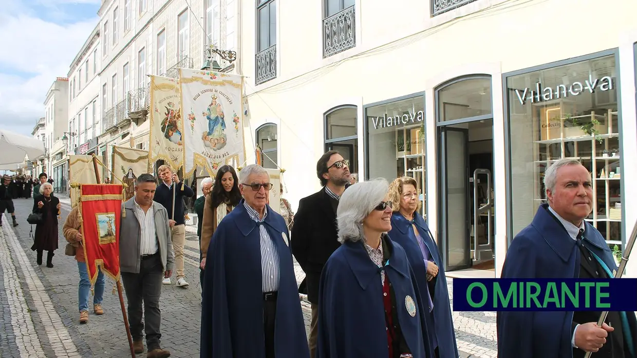 Procissão de São José no centro histórico de Santarém