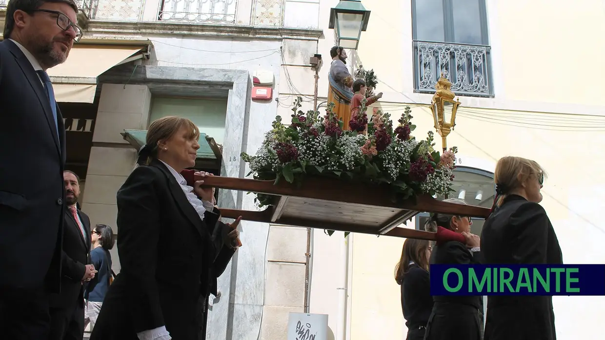 Procissão de São José no centro histórico de Santarém