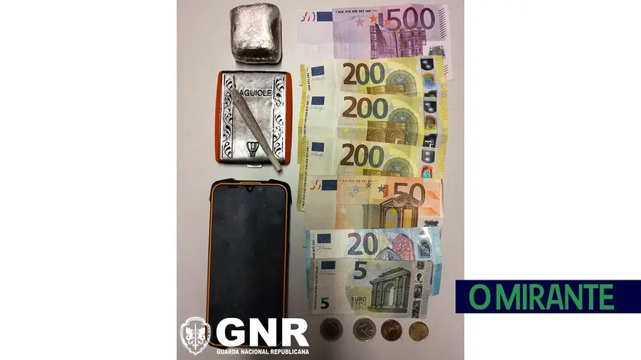 Detido por tráfico de droga em Alpiarça Detido por tráfico de droga em Alpiarça