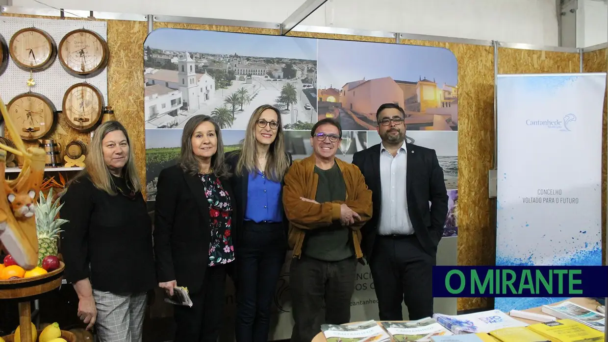 Tasquinhas de Rio Maior com mesa posta durante dez dias