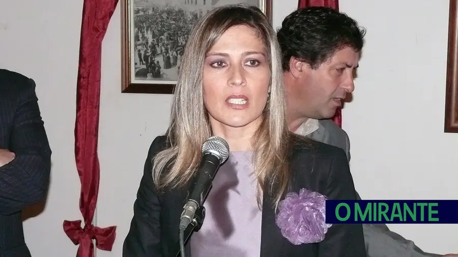 Patrícia Amorim saiu da Nersant no dia em que é apresentado o novo director executivo Patrícia Amorim saiu da Nersant no dia em que é apresentado o novo director executivo