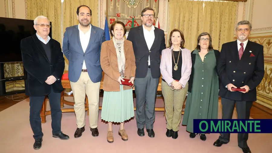 Alunos da UTIS distinguidos pela Câmara de Santarém Alunos da UTIS distinguidos pela Câmara de Santarém
