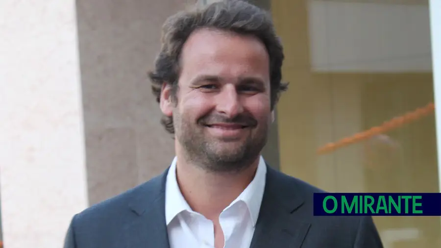 União de Santarém tem nova direcção com Pedro Patrício como presidente União de Santarém tem nova direcção com Pedro Patrício como presidente