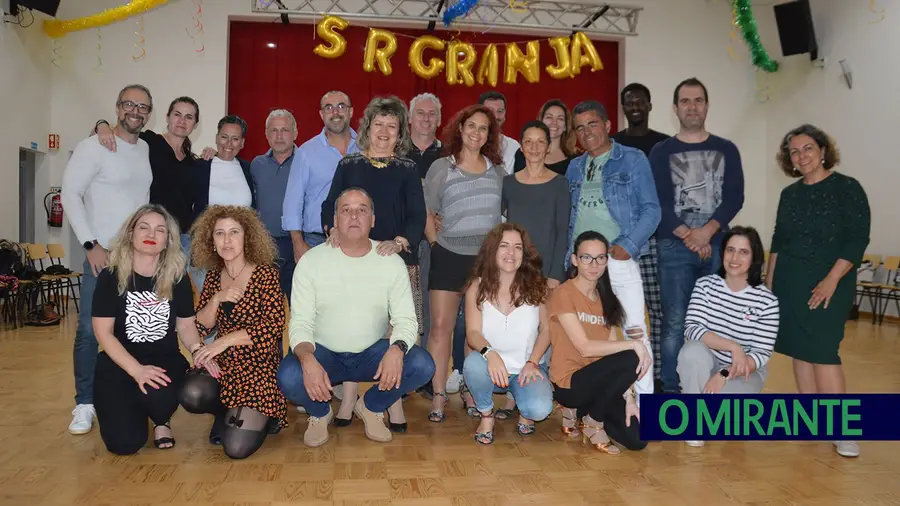 Na Granja de Vialonga a dança é pretexto para socializar