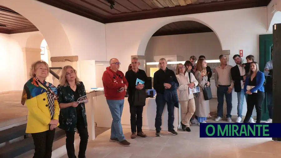 “Com.fim.na.mente” em exposição na galeria da vila medieval de Ourém “Com.fim.na.mente” em exposição na galeria da vila medieval de Ourém