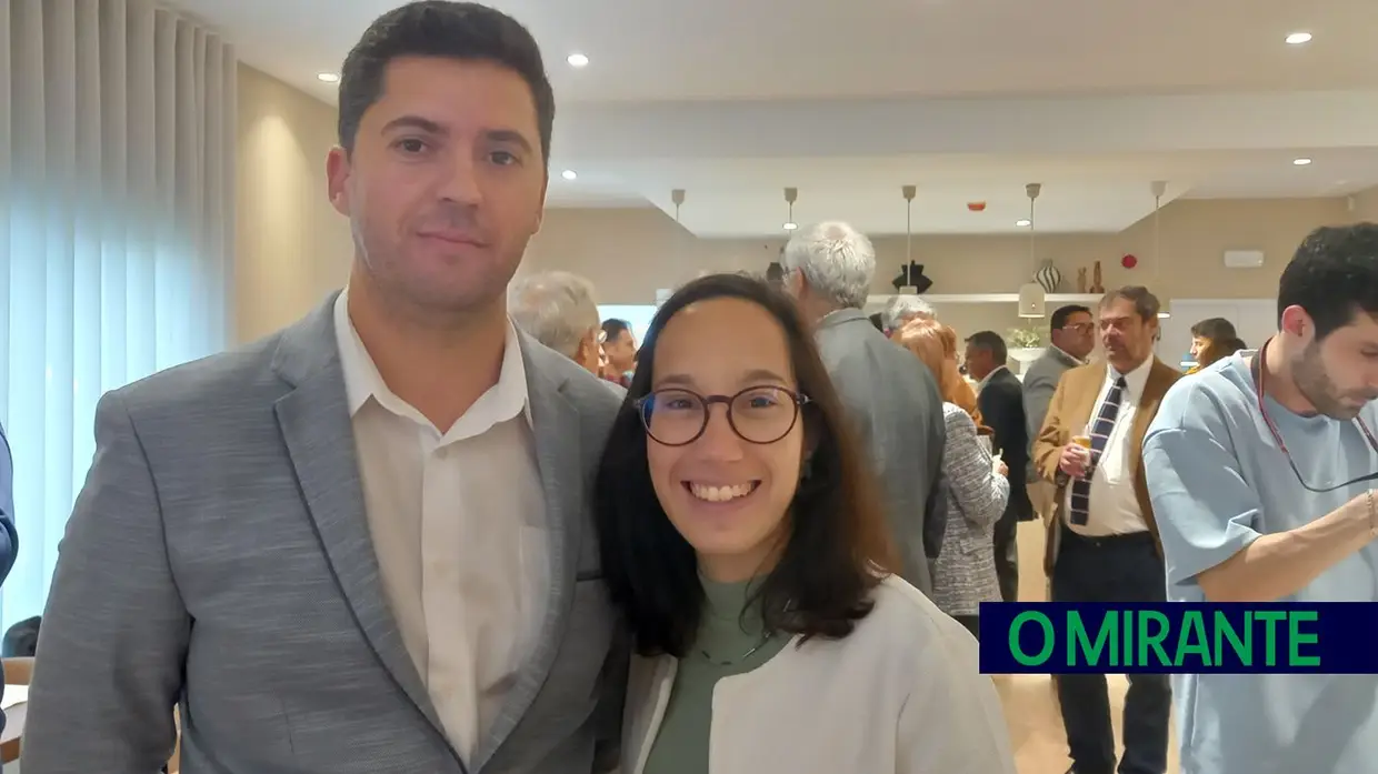 A Cascata assinala quarenta anos com reabertura de sala e uma exposição