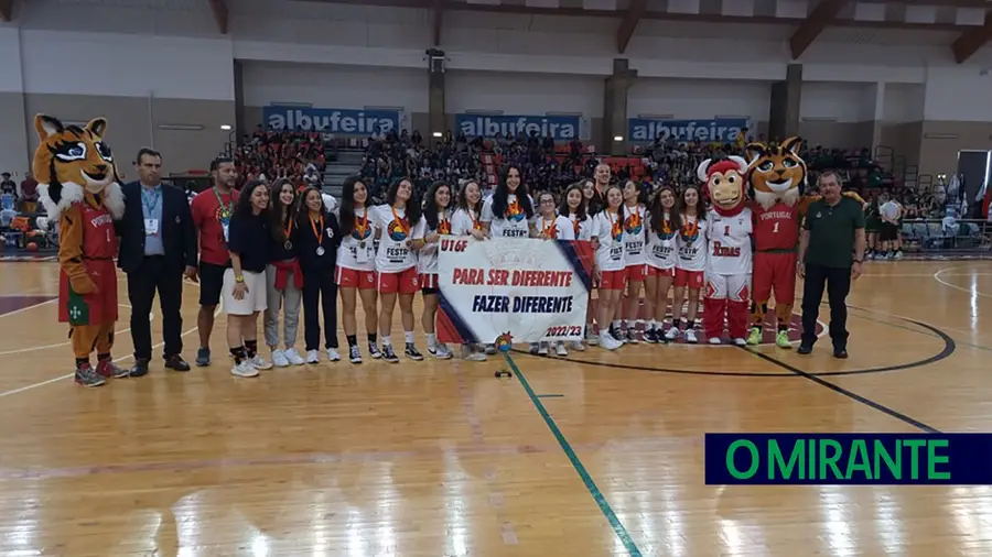 Associação de Basquetebol de Santarém faz história em Albufeira