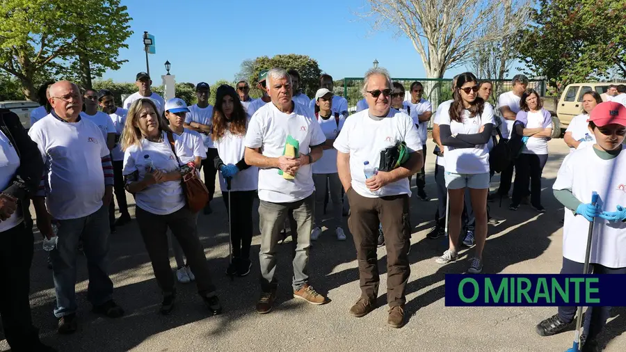 Associação de Caçadores de Achete organizou operação de limpeza