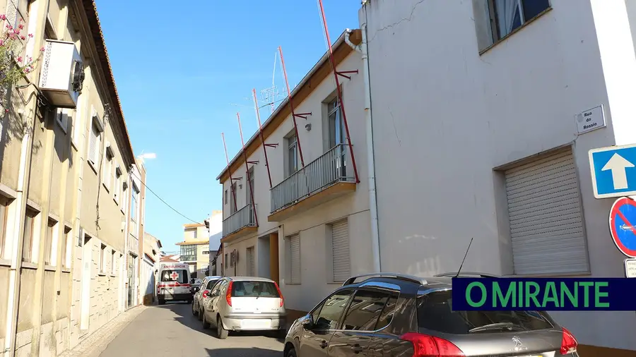 Multas geram queixas em Aveiras de Cima Multas geram queixas em Aveiras de Cima