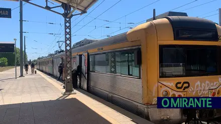 Preço dos bilhetes da CP aumentam em 2026, mas passes mantêm o mesmo valor