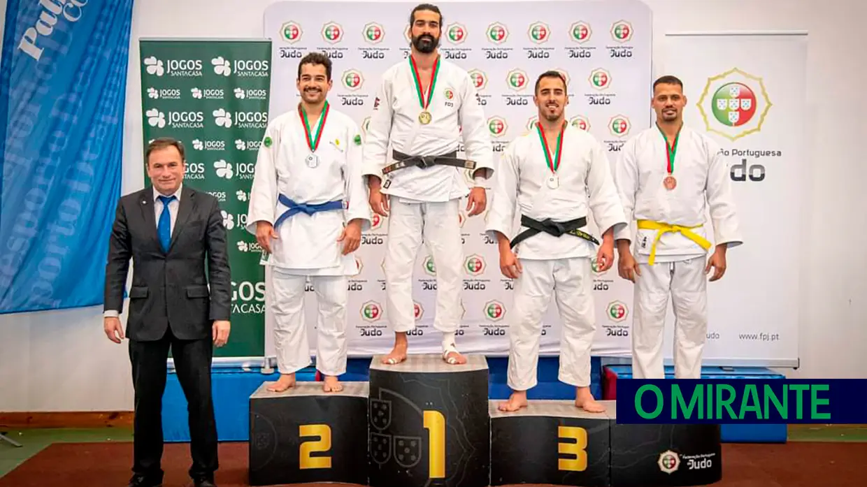 SF Gualdim Pais com dois campeões nacionais de veteranos em judo