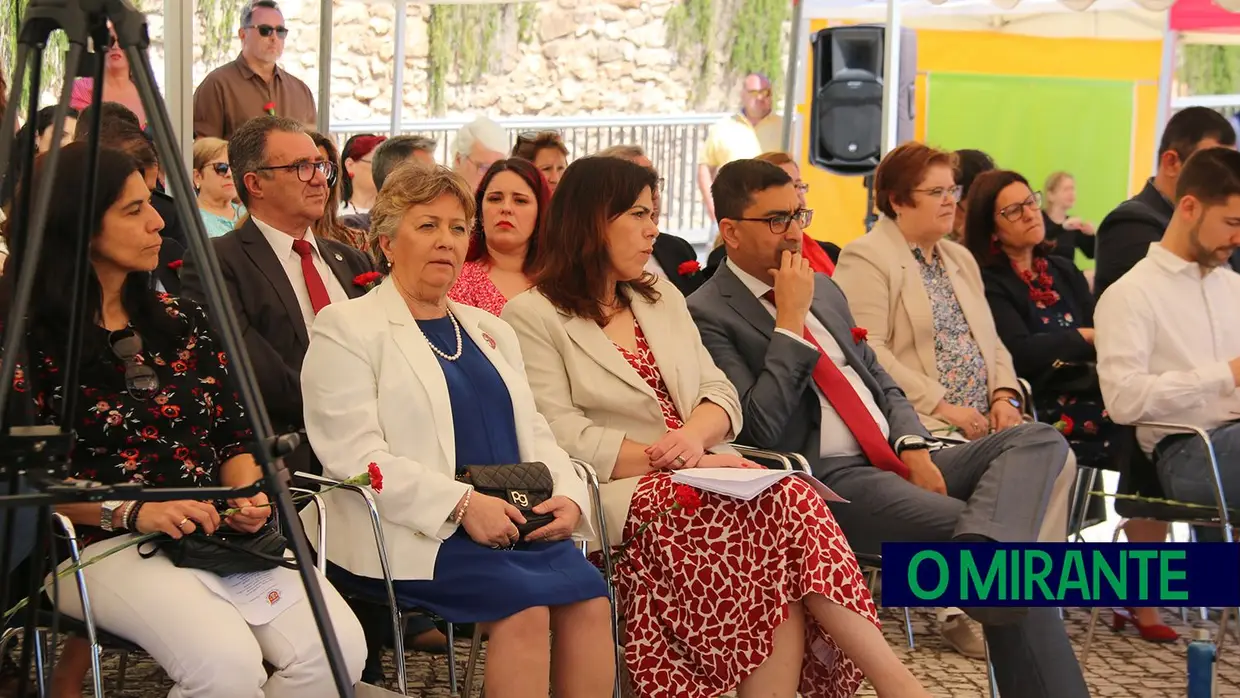 Vila Franca de Xira assinalou o 25 de Abril em Vialonga