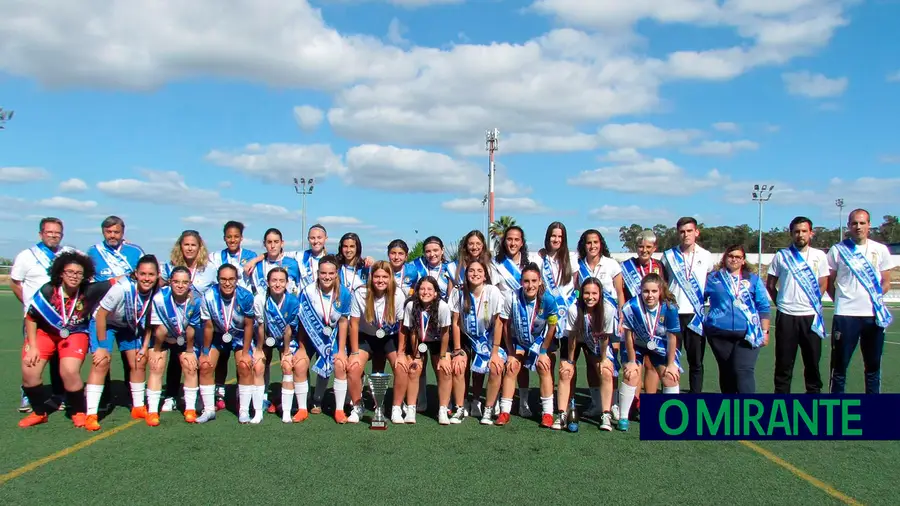 União de Almeirim campeão interdistrital em futebol feminino sub-17
