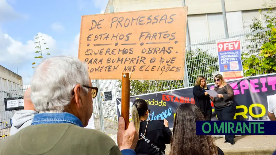Escola de Vialonga já tem candidatura para obras no valor de onze milhões Escola de Vialonga já tem candidatura para obras no valor de onze milhões
