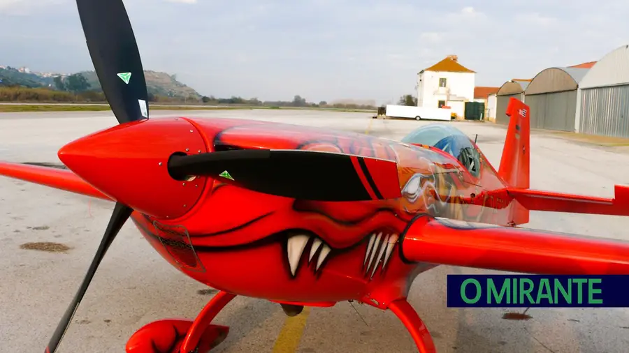 Gestão do aeródromo de Santarém passa para o município Gestão do aeródromo de Santarém passa para o município