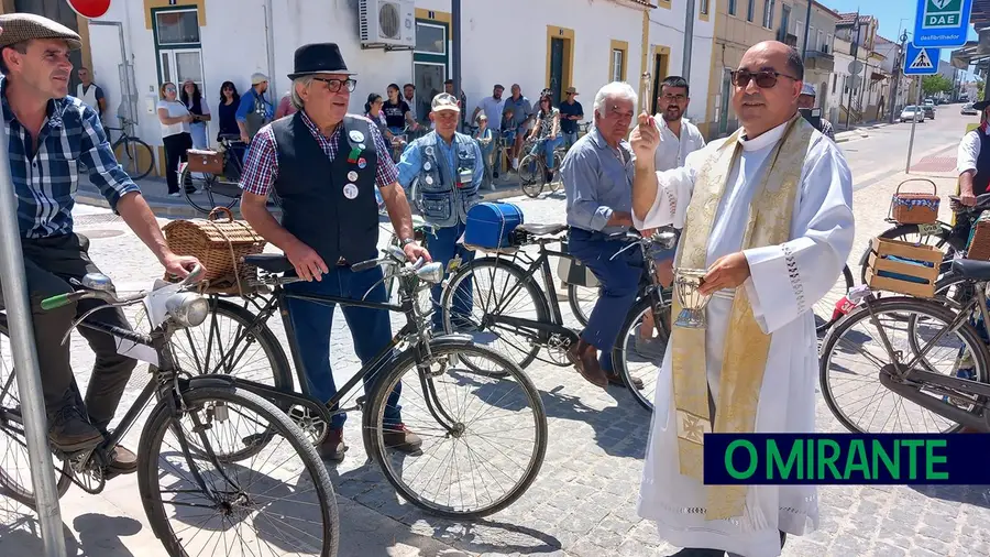 Dia do Trabalhador assinalado na Chamusca com passeio de bicicletas antigas Dia do Trabalhador assinalado na Chamusca com passeio de bicicletas antigas