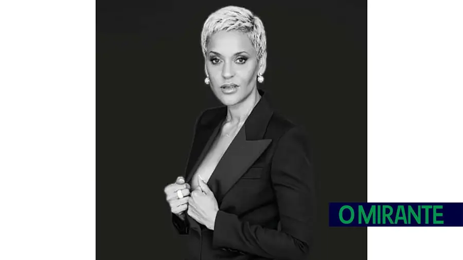 Monumental Celestino Graça em Santarém recebe concerto de Mariza Monumental Celestino Graça em Santarém recebe concerto de Mariza