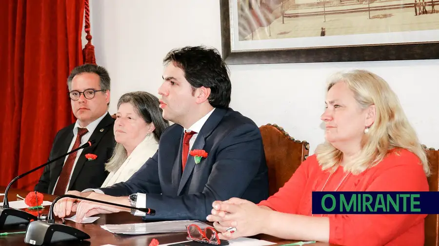 Anabela Freitas: lutar pela democracia em liberdade é a tarefa mais difícil Anabela Freitas: lutar pela democracia em liberdade é a tarefa mais difícil