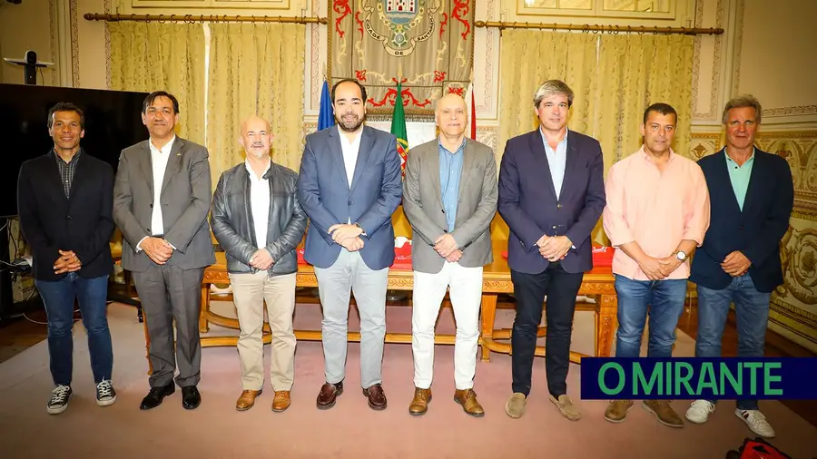 Dirigentes federativos elogiam projecto da Cidade Desportiva de Santarém Dirigentes federativos elogiam projecto da Cidade Desportiva de Santarém