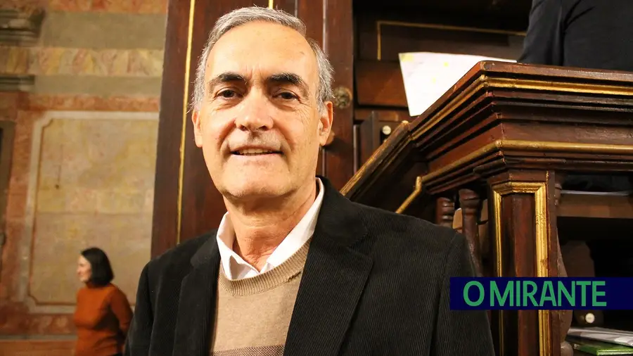 Vereador do PS em Santarém, Nuno Domingos, alvo de ataque com linguagem obscena Vereador do PS em Santarém, Nuno Domingos, alvo de ataque com linguagem obscena