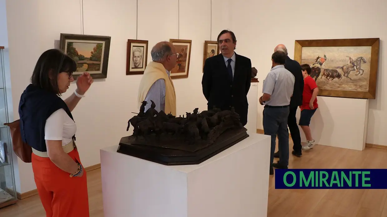 “Afinidades” exposição de pintura e escultura de Manuel Fernandes e Rui Fernandes