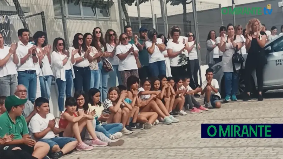 Emoção e palmas no funeral de Tomás Leal, o menino de Marinhais que lutou contra vários cancros