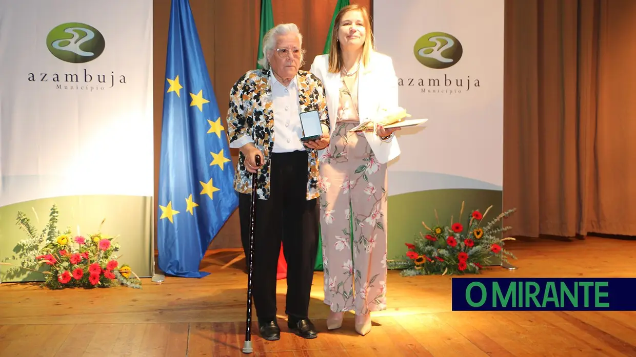 Azambuja homenageia personalidades e entidades no dia do concelho