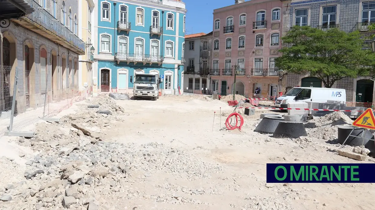 Autarcas de Santarém foram ver como andam as obras