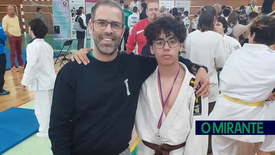 Atleta do “Parafuso” do Entroncamento vice-campeão zonal de juvenis