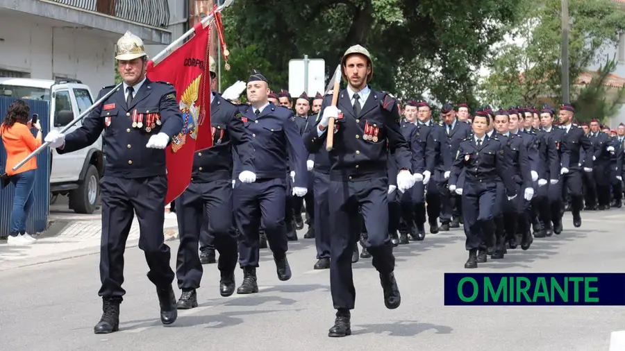 Bombeiros de Caxarias celebram 40 anos de serviço à população