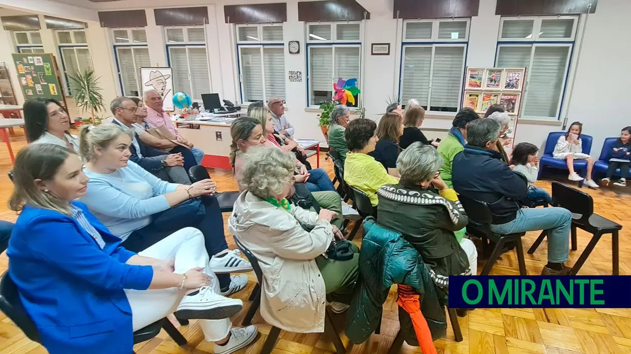 Crónica dos Bons Amigos na Escola João Pedro de Andrade