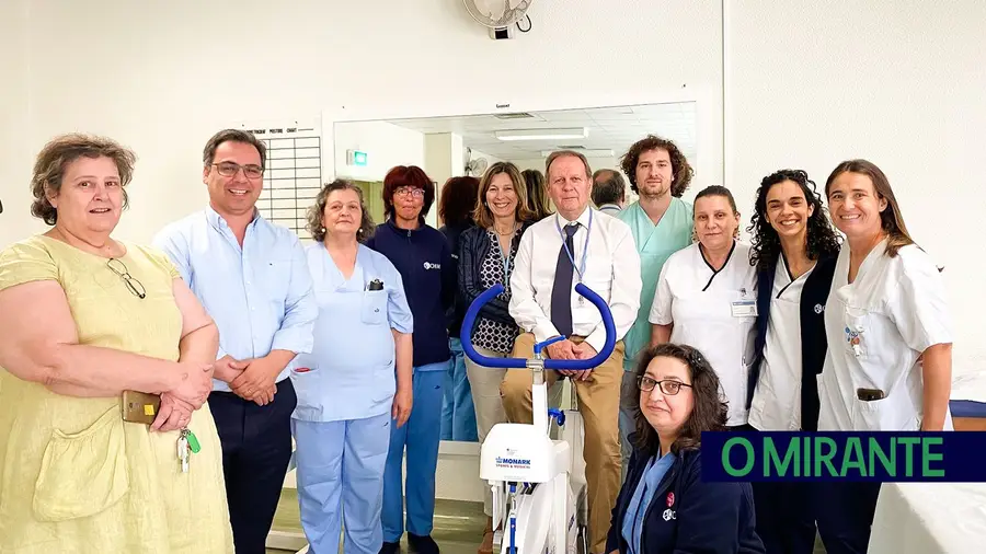 Liga dos Amigos do Hospital de Torres Novas oferece bicicleta estática ao CHMT Liga dos Amigos do Hospital de Torres Novas oferece bicicleta estática ao CHMT