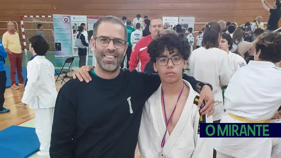 Atleta do “Parafuso” do Entroncamento vice-campeão zonal de juvenis