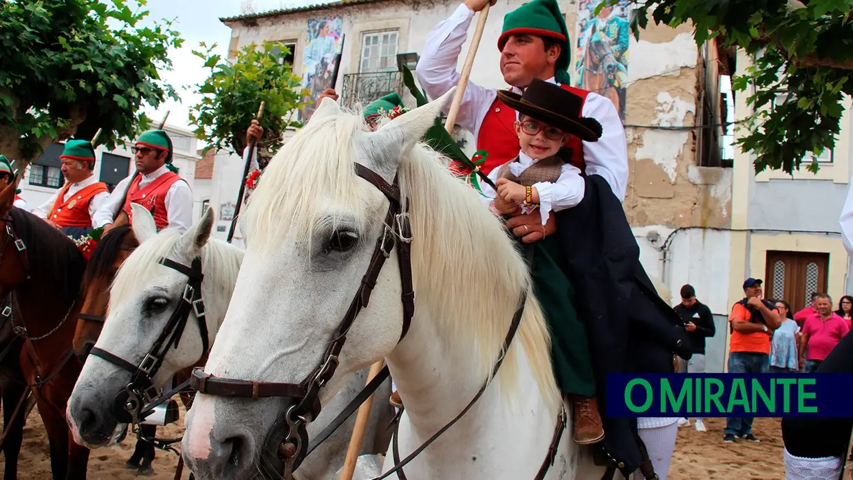 Campino António Gordo homenageado na Feira de Maio