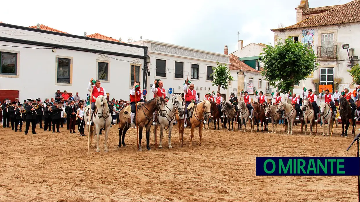 Campino António Gordo homenageado na Feira de Maio